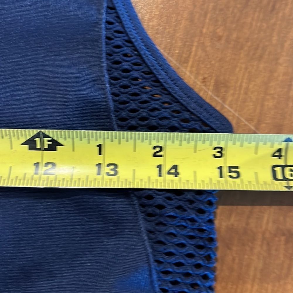 Fabletics Musetta Seamless navy tank size medium. - Picture 7 of 8
